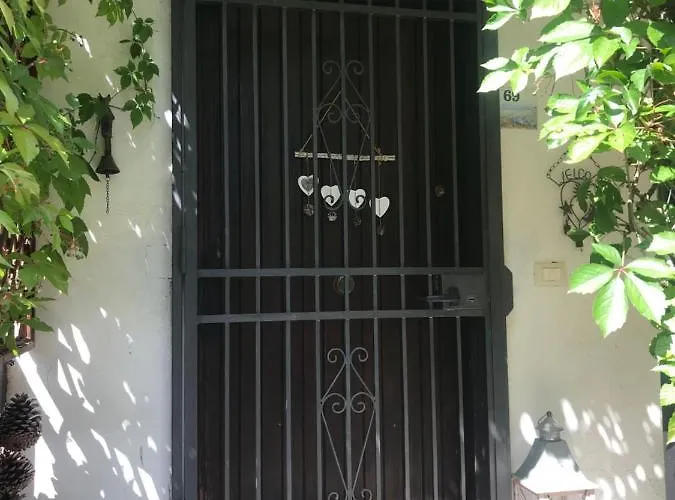 Casa Marida 卡迈格拉特罗希拉诺